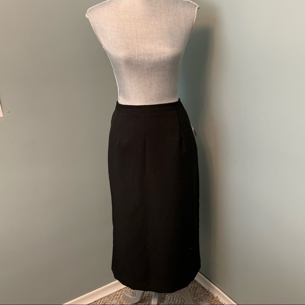 24K TRENDS women’s black skirt with pockets office wear size 18 NWT